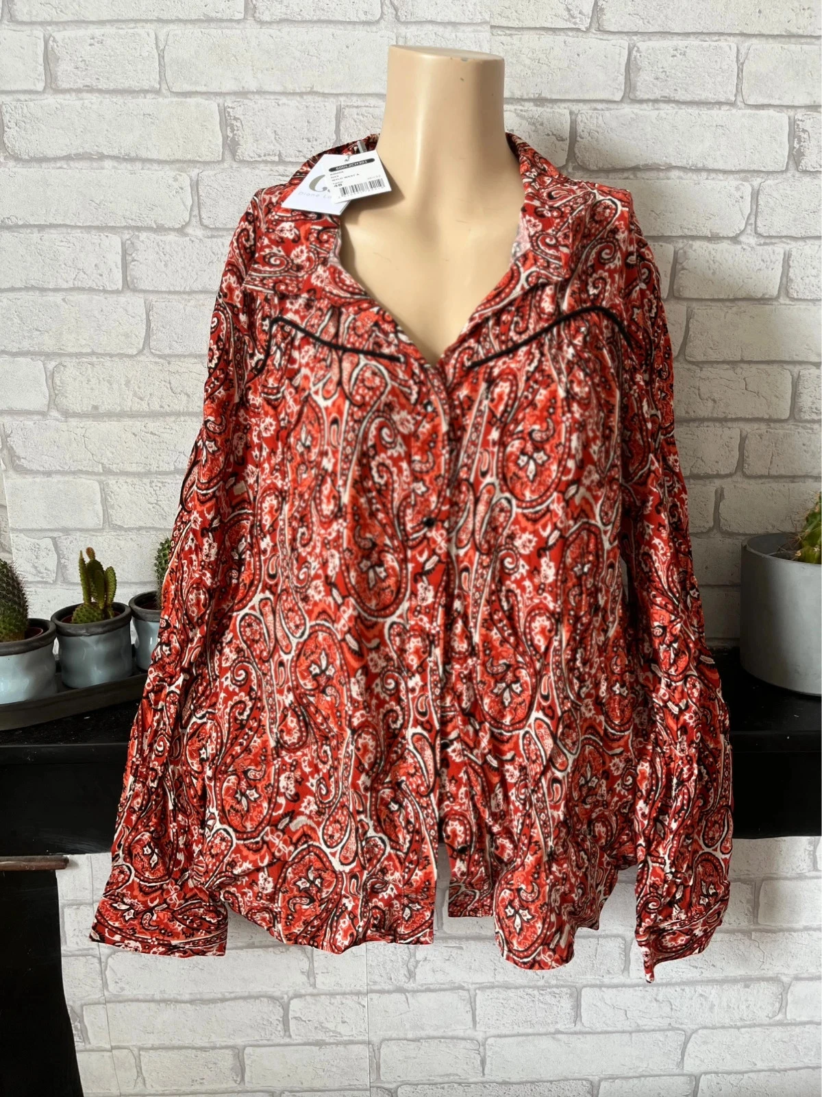 Blouse Diane Laury Taille 48 – Neuve avec Étiquette